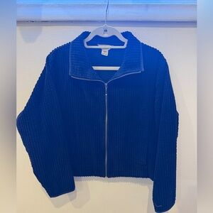 Woolrich black corduroy zip jacket in good used condition size XL